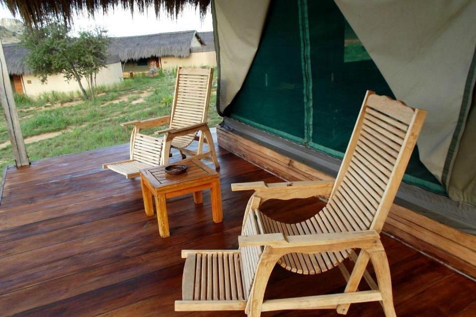 Satrana Lodge Ranohira Exteriér fotografie