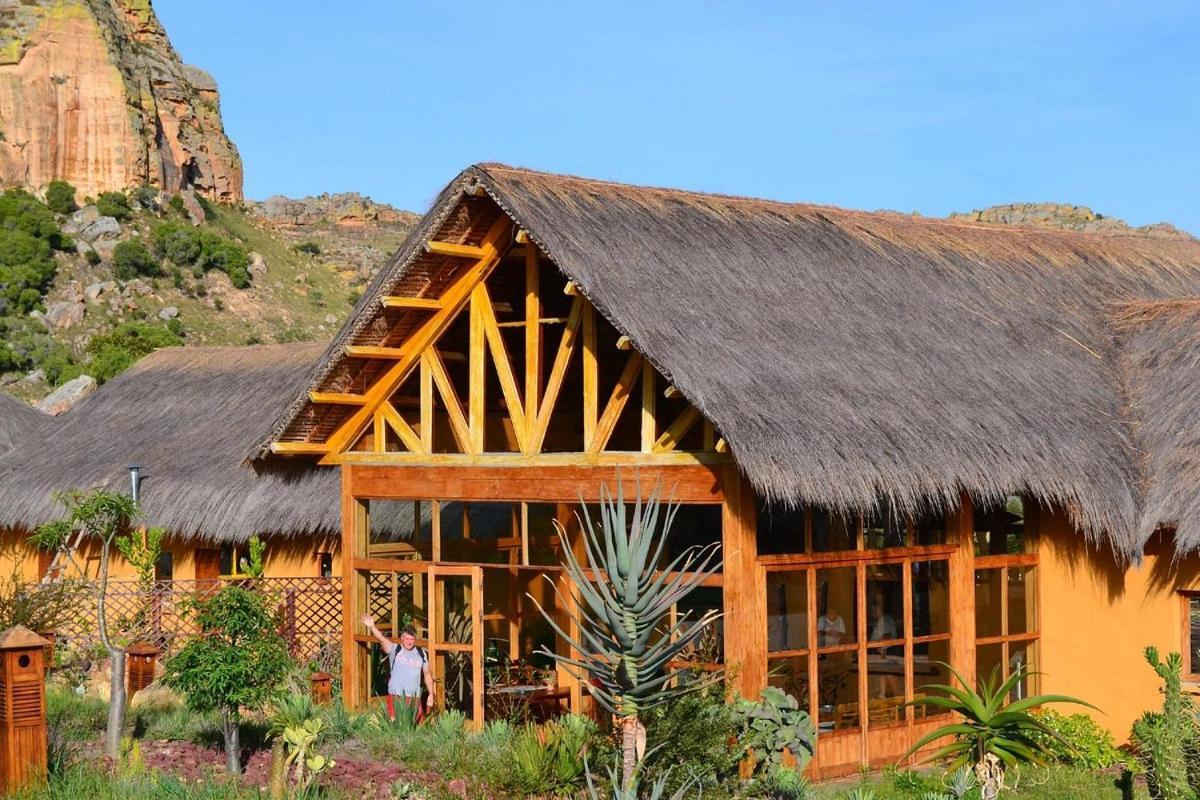 Satrana Lodge Ranohira Exteriér fotografie