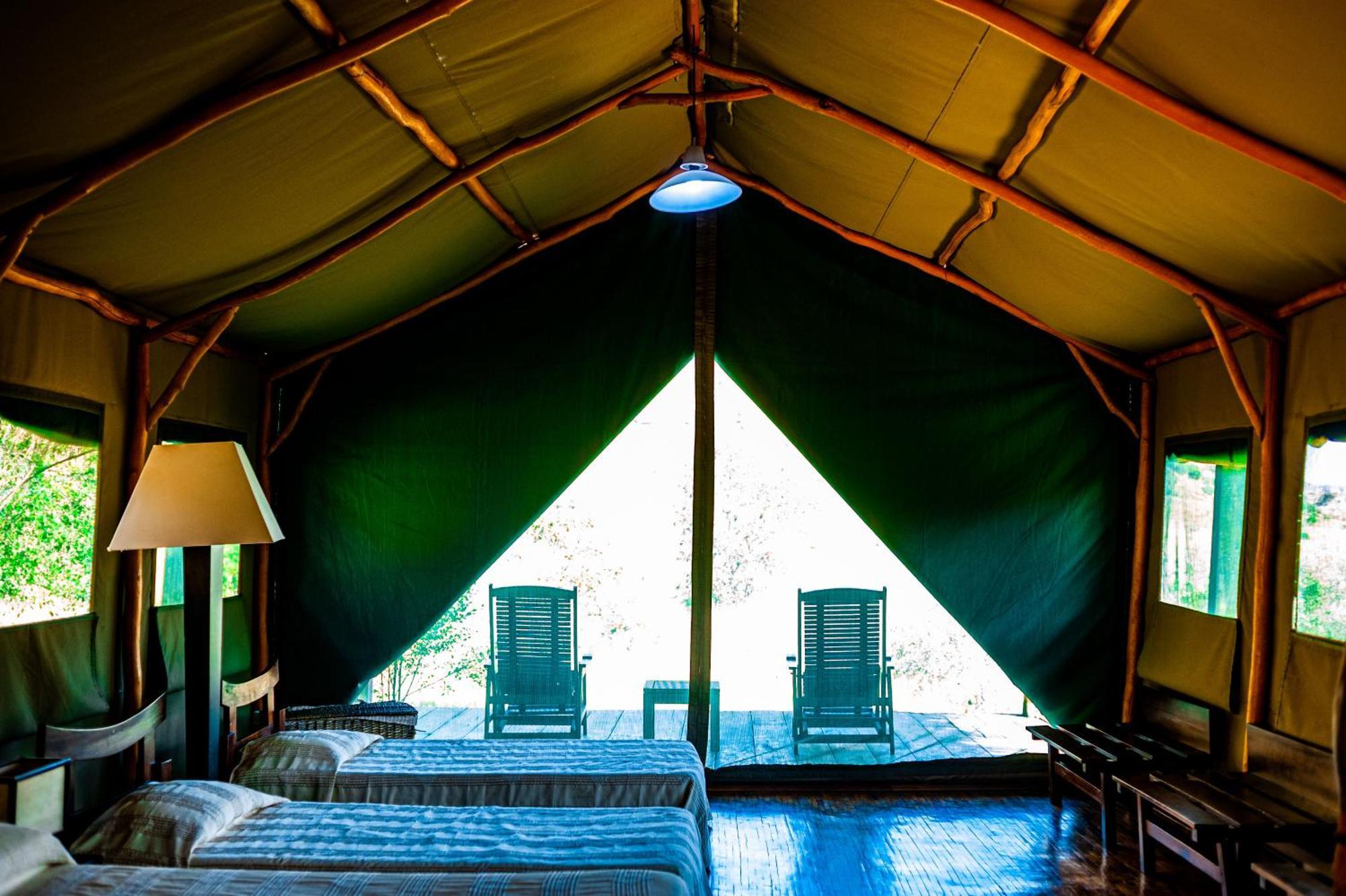 Satrana Lodge Ranohira Exteriér fotografie