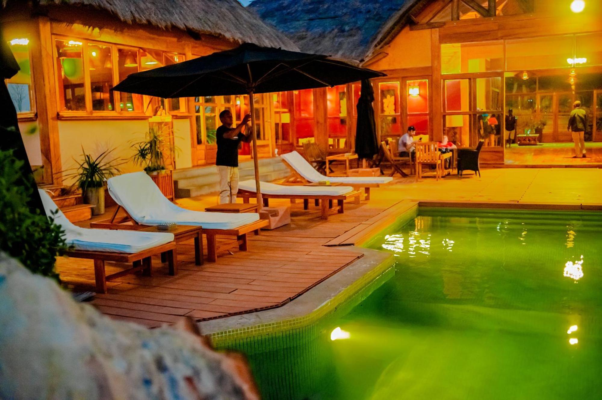 Satrana Lodge Ranohira Exteriér fotografie